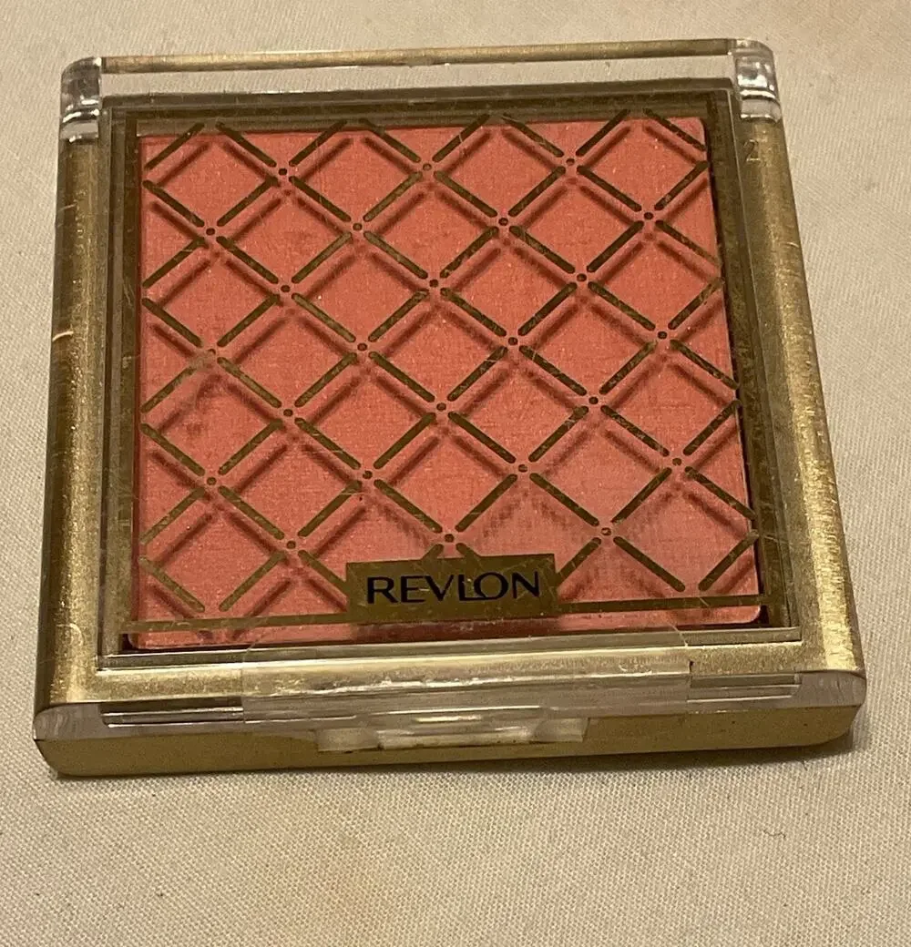 Revlon Leading Lady Blush Everything’s Rosy New